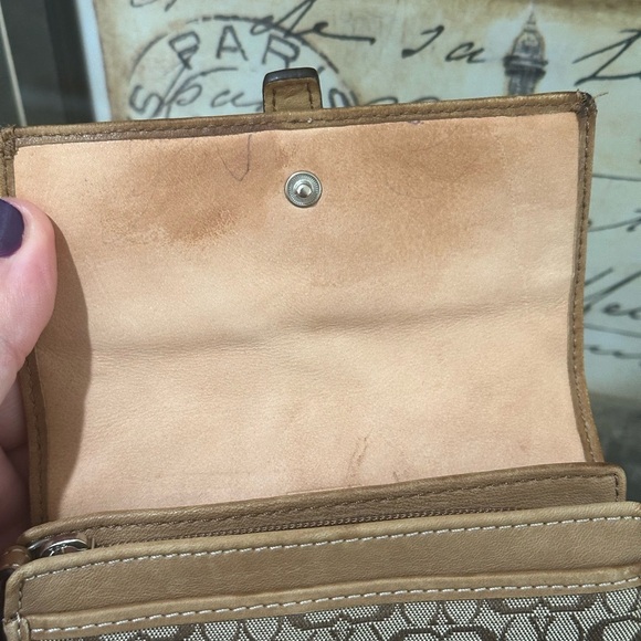 Coach Vintage Signature Mini C's Signature Soho Compact Wallet - Picture 7 of 16